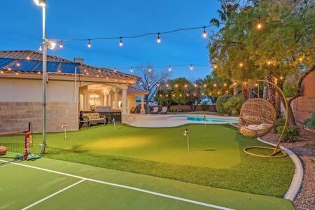 Lux 5Br Vegas Home W Pool, Spa, Games, Near Strip ลาสเวกัส ภายนอก รูปภาพ