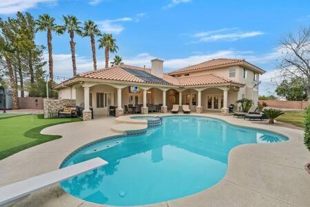 Lux 5Br Vegas Home W Pool, Spa, Games, Near Strip ลาสเวกัส ภายนอก รูปภาพ